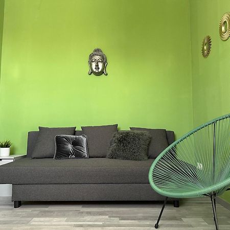 Cozy Apartment Next Outlet Center & Airport With Pool & Garden Parndorf Exterior foto