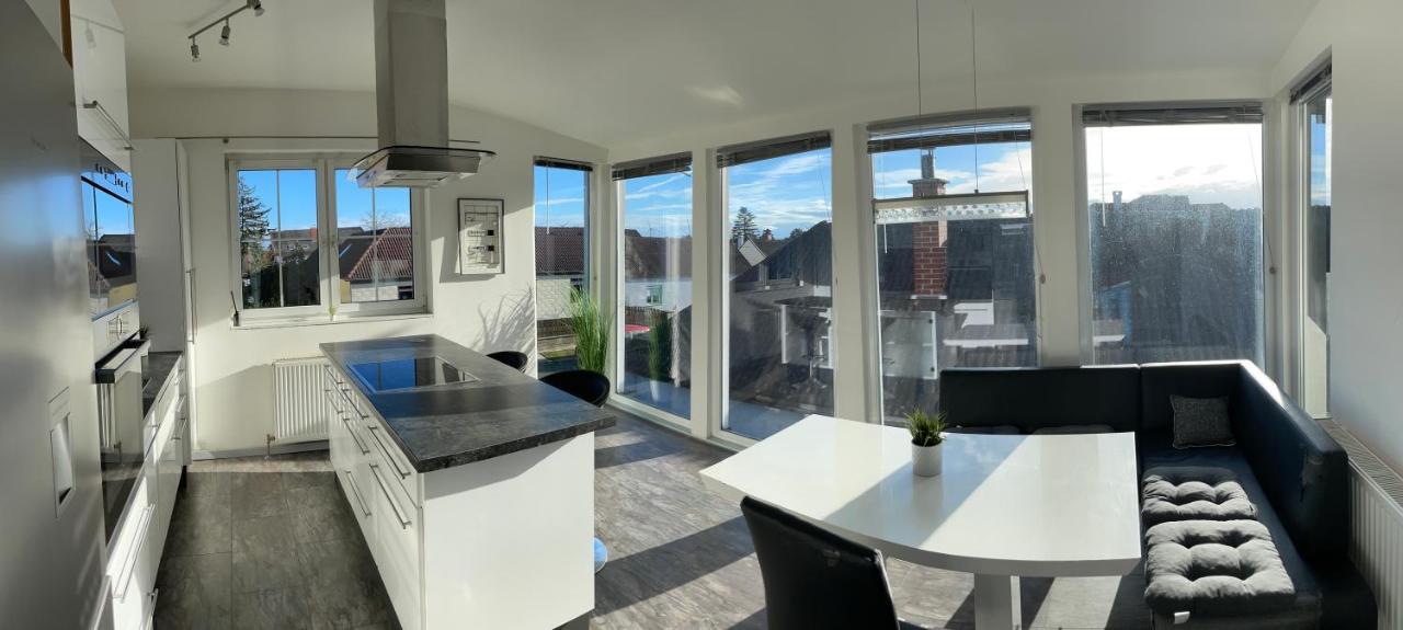 Cozy Apartment Next Outlet Center & Airport With Pool & Garden Parndorf Exterior foto