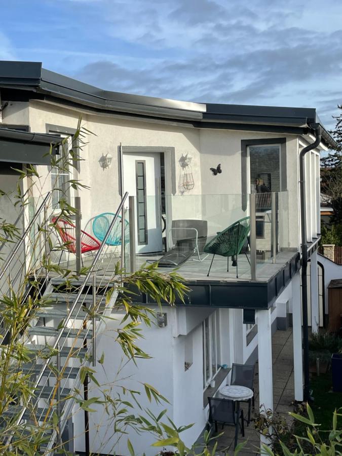 Cozy Apartment Next Outlet Center & Airport With Pool & Garden Parndorf Exterior foto