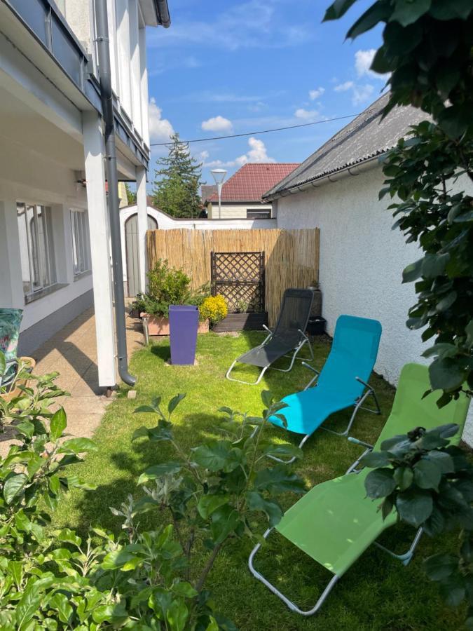 Cozy Apartment Next Outlet Center & Airport With Pool & Garden Parndorf Exterior foto